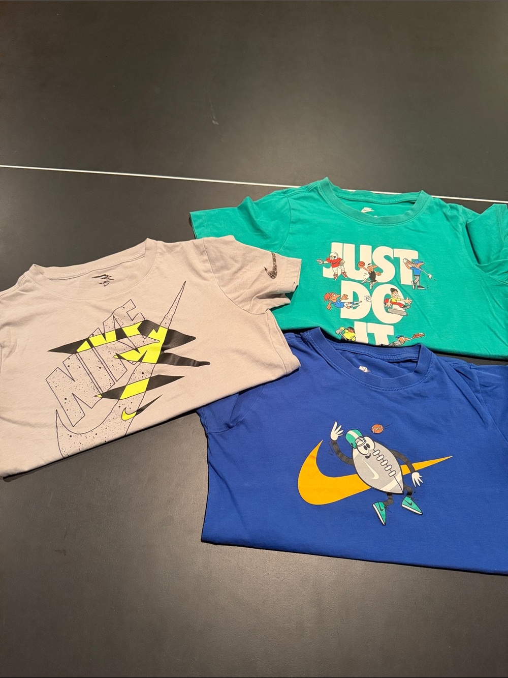 Nike boys T-shirts